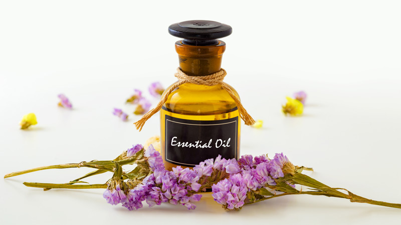 essential-oil-01