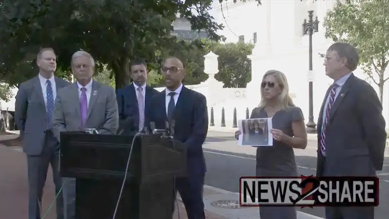 video overlay image of aaron siri at podium outside congress representing those fighting mask mandates