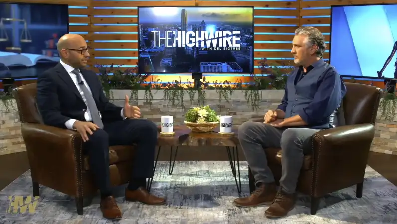 video overlay image of aaron siri and del bigtree on the highwire