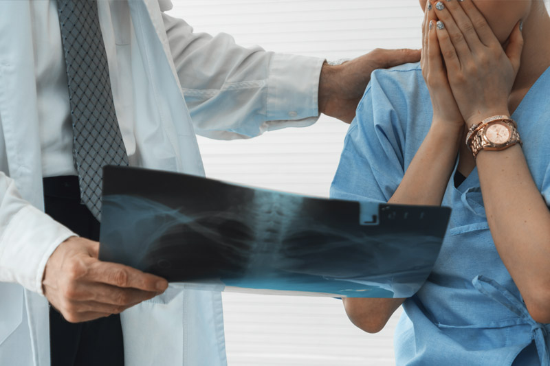 image of patient receiving a bad diagnosis who may need medical malpractice attorneys